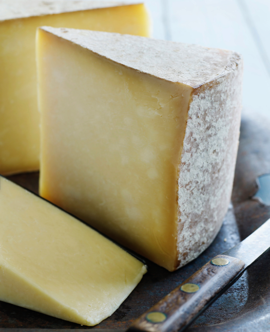 Mature Keens Cheddar (250g)
